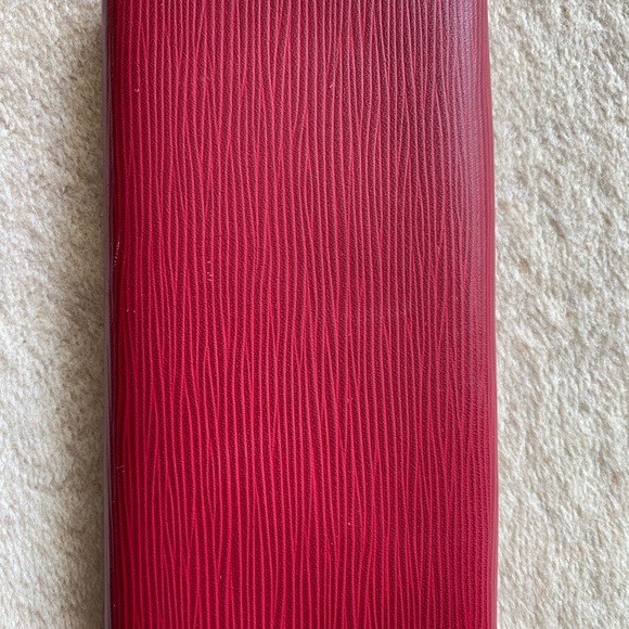 Louis Vuitton (LV) Emilie Wallet - Picture 3 of 10